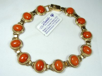 Złota bransoletka z koralem NON0209