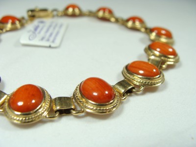 Złota bransoletka z koralem NON0209 1