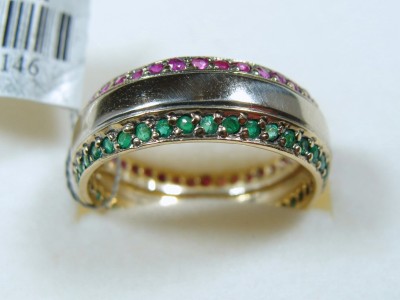 Złoty pierścionek z rubinami i szmaragdami GÓR0335