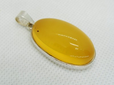 Srebrna zawieszka z bursztynem AMB0048 3