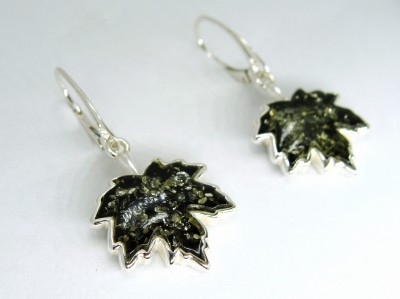 Srebrne kolczyki z bursztynem APP0002